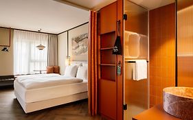 Hotel Schani City